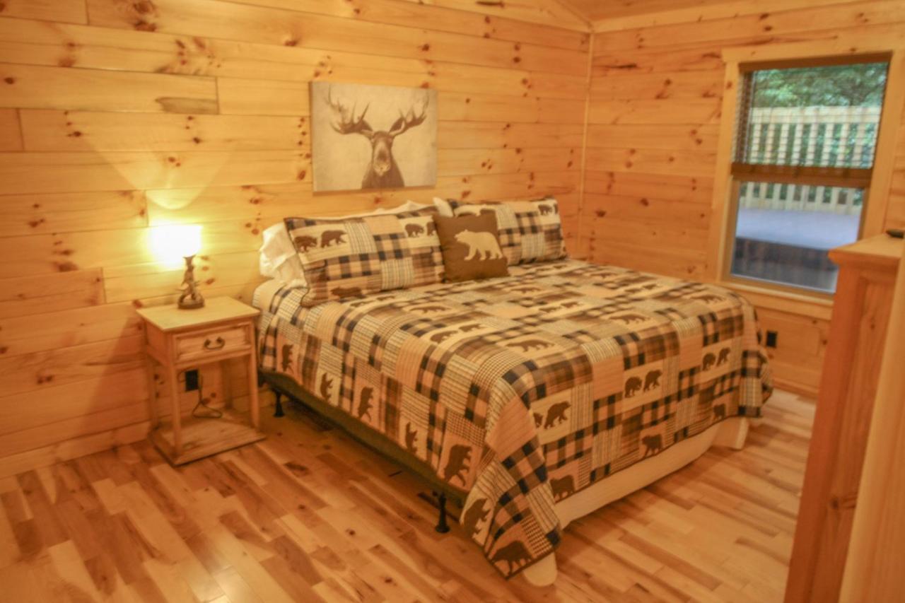 210 Cubs In The Treetops - Luxurious Cabin In Gatlinburg Esterno foto