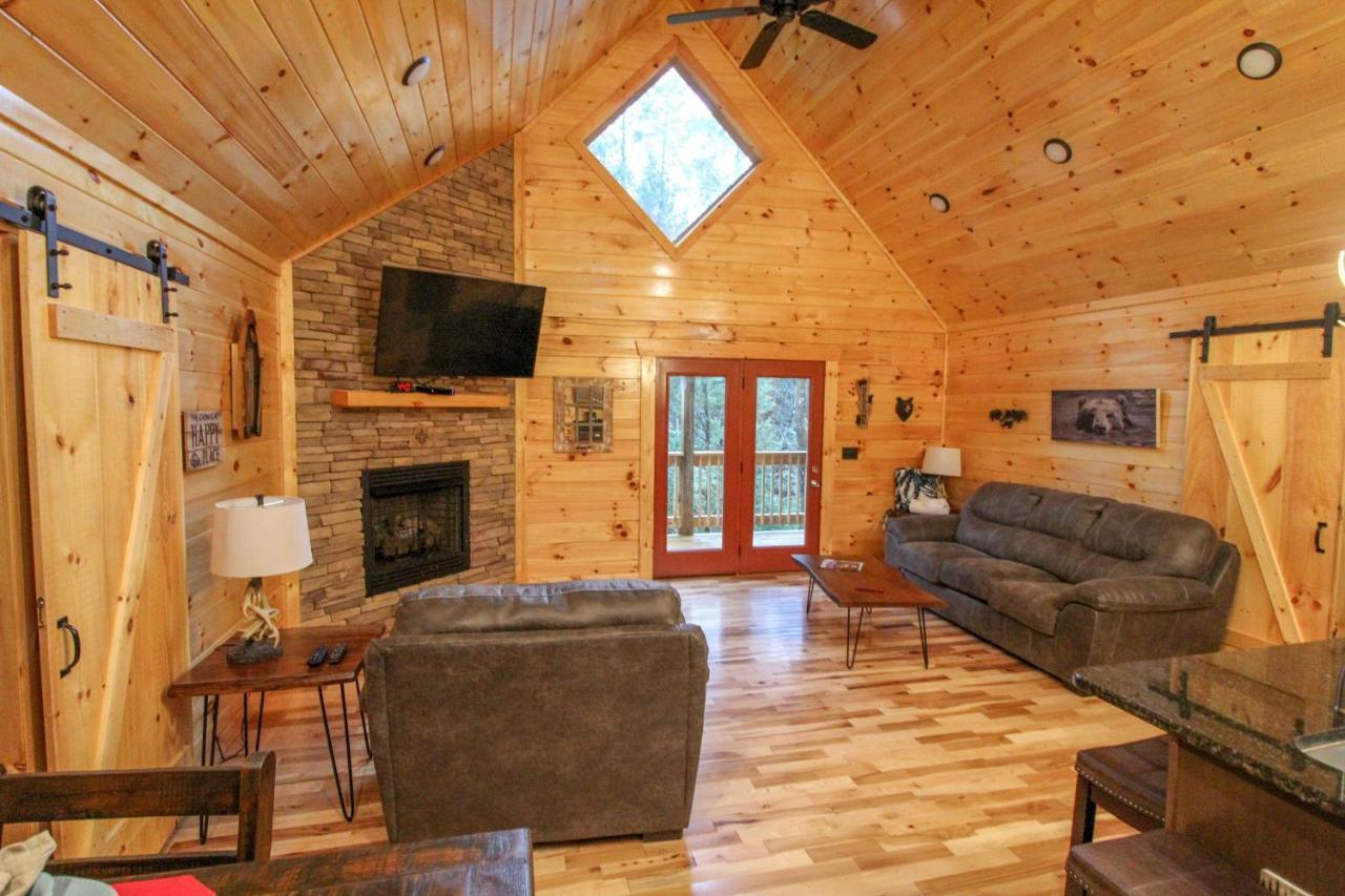 210 Cubs In The Treetops - Luxurious Cabin In Gatlinburg Esterno foto