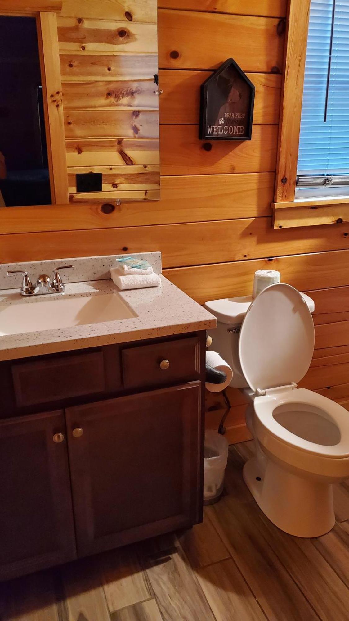 210 Cubs In The Treetops - Luxurious Cabin In Gatlinburg Esterno foto